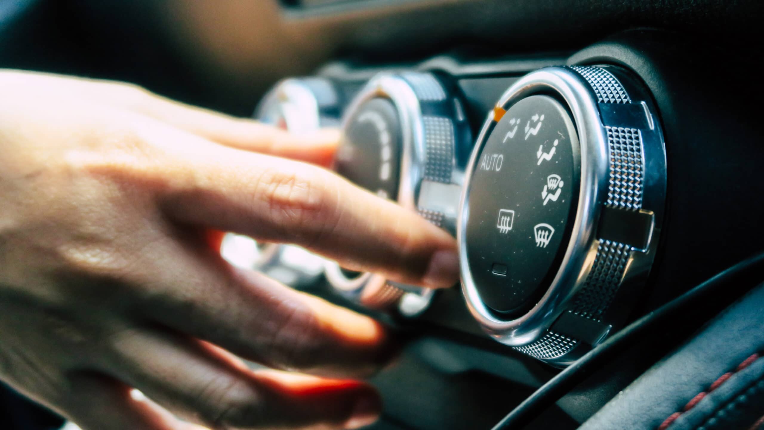 Vehicle Air Conditioning Repair Shop